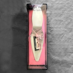 High Heel Cake Server